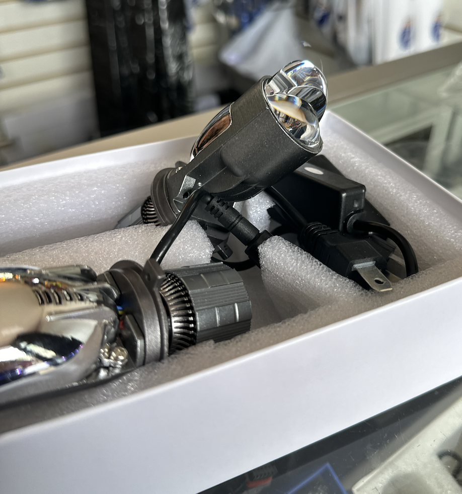 Miniatura 2 de BOMBILLO BIFOCAL BICOLOR (M011X-WY)